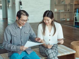 Temporary workers reviewing their rights before starting a temp job